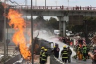 Suman 20 fallecidos por explosión de pipa en Iztapalapa