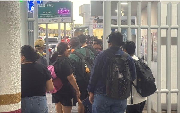 Cierran cruce en puentes internacionales por aniversario del 9/11