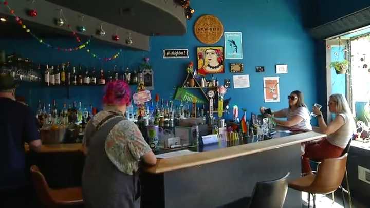 Oregon District restaurants bounce back from kitchen fires; both fully open