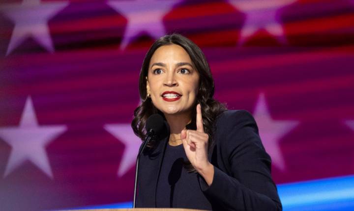 Alexandria Ocasio Cortez se prepara para aspirar a la presidencia o el Senado federal