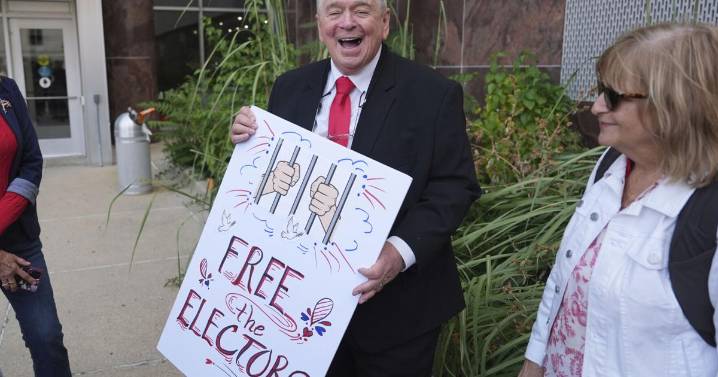 Michigan dismissal highlights the challenges in prosecuting cases against Trump's 2020 fake electors