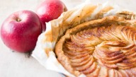 Tarta de manzana con hojaldre y crema pastelera de Eva Arguiñano