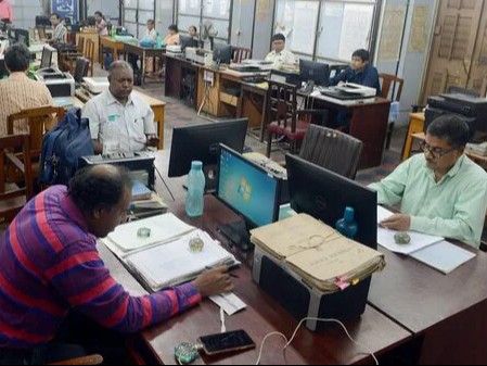 Diwali bonus for Central Government employees:Centre announces ₹6,908 one-time bonanza for some staff; check who all are eligible
