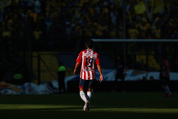 Jonny Magallón sorprende al revelar que su primer amor no fue Chivas