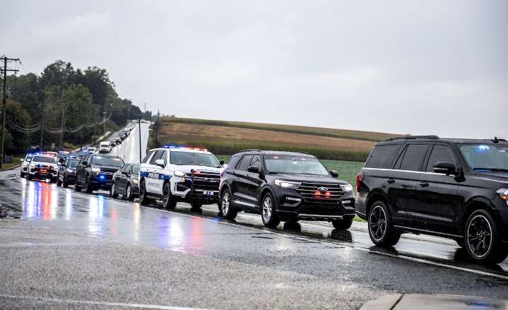 Hundreds turn out for procession of slain York County detectives: ‘Grateful for their sacrifice’