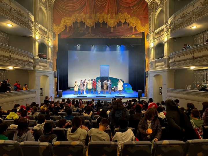 Los jóvenes piden bonificaciones para poder acceder a las obras del Teatro de Rojas