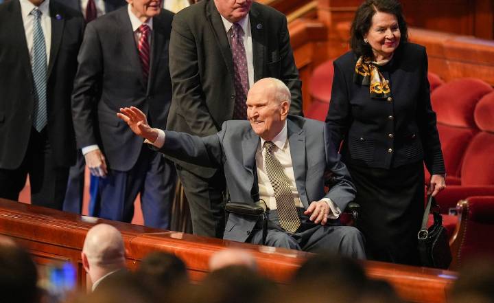 LDS President Russell Nelson: Scholars, influencers, church members pay tributes
