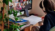La Junta establece la enseñanza telemática para los alumnos sin rutas escolares adjudicadas