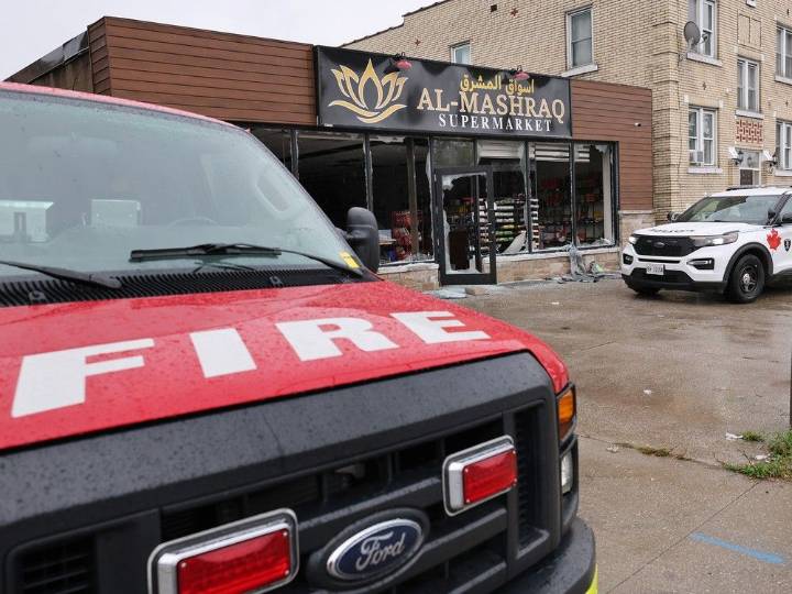 Arson investigators probe site of downtown Windsor fire