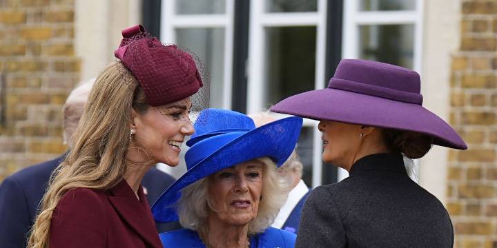 El duelo de estilo entre Kate Middleton y Melania Trump en Reino Unido: looks monocromáticos y simbolismo