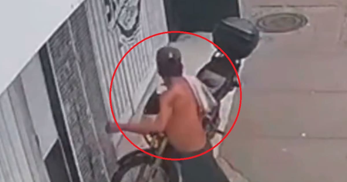 Video: dejaron moto con llaves pegadas y un hombre se la llevó en Bucaramanga