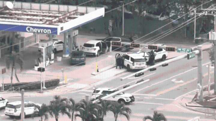 Barricade situation at Chevron shuts down streets in Miami