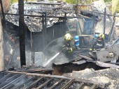 Voraz incendio consumió una vivienda
