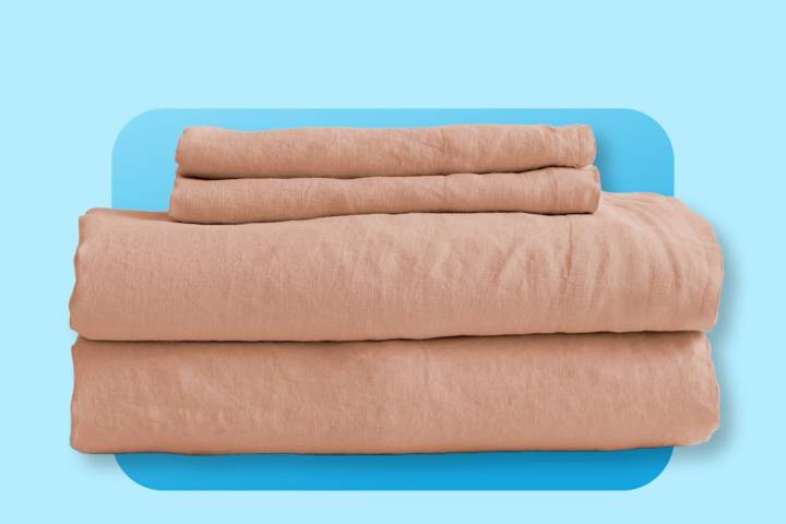 These Quince Linen Sheets Are Cooling for Hot Sleepers