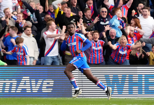 Liverpool concedes late goal as its 100% start to the Premier League ends with loss at Palace