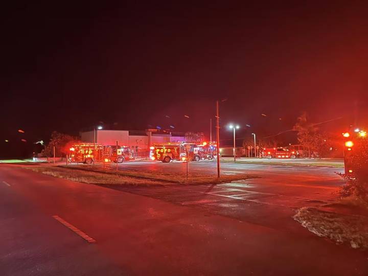 Investigan incendio en sinagoga de Florida como crimen de odio