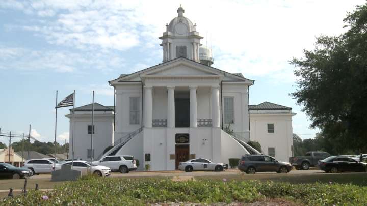 Fort Deposit town attorney files lawsuit against councilman
