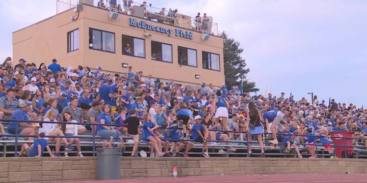 Brandon Valley dominates the Dakota Bowl
