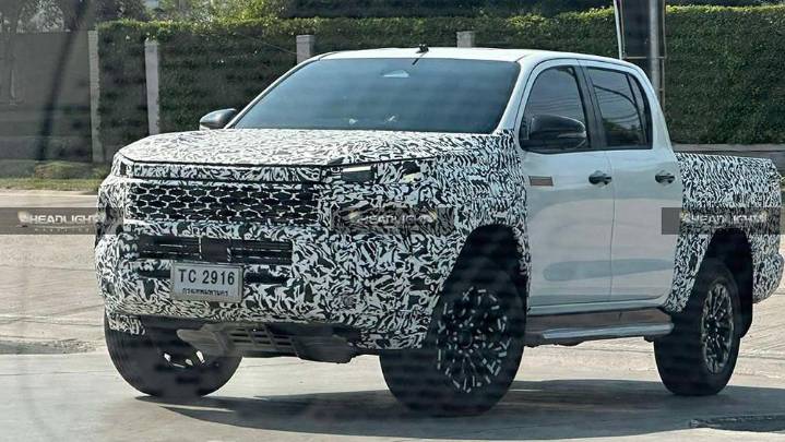 2026 Toyota HiLux set for November reveal