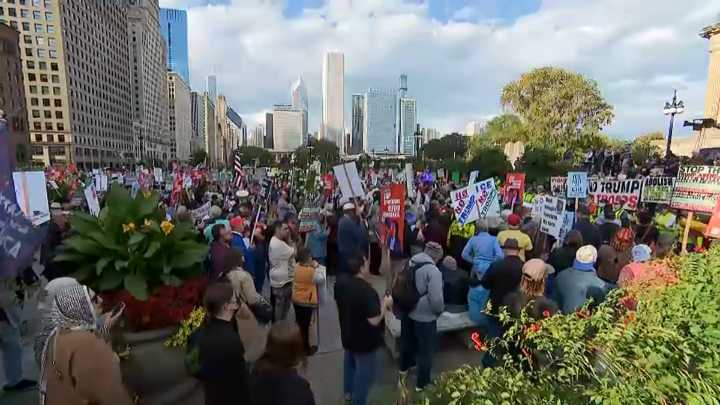 Federal troop deployment protest takes over Chicago’s Michigan Avenue