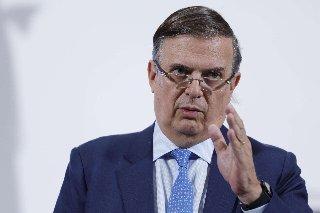 México aplicaría aranceles de 50% a importaciones de Asia para proteger industria nacional