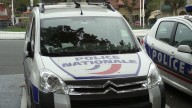 Un exalumno apuñala a un estudiante y a una profesora en una escuela de Antibes, Francia