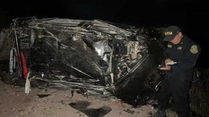 Áncash: Camioneta cae a un abismo de más de 800 metros y deja cuatro fallecidos