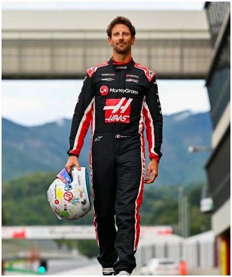 Romain Grosjean vuelve a subirse a un Fórmula 1 a casi cinco años de su impactante accidente
