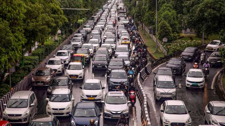Noida traffic: THESE roads to remain closed on Navami, Dussehra; check timings, alternative routes