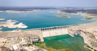 La Amistad, una presa víctima del clima y la extracción descontrolada