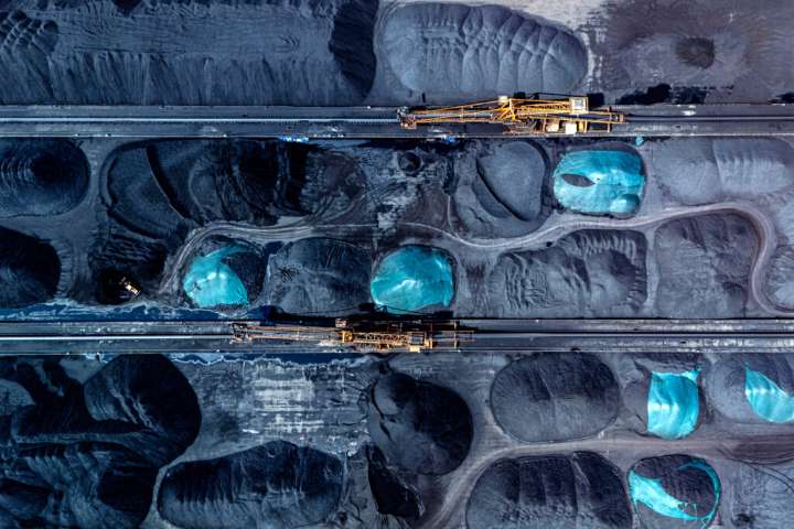 Top Fossil Fuel Producing Nations Plan to Blow Past Climate Targets