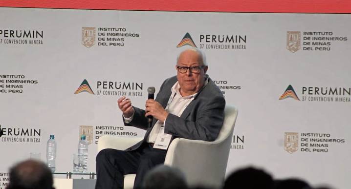 PERUMIN 37: Presidente del BCRP, Julio Velarde, advierte riesgos en la economía