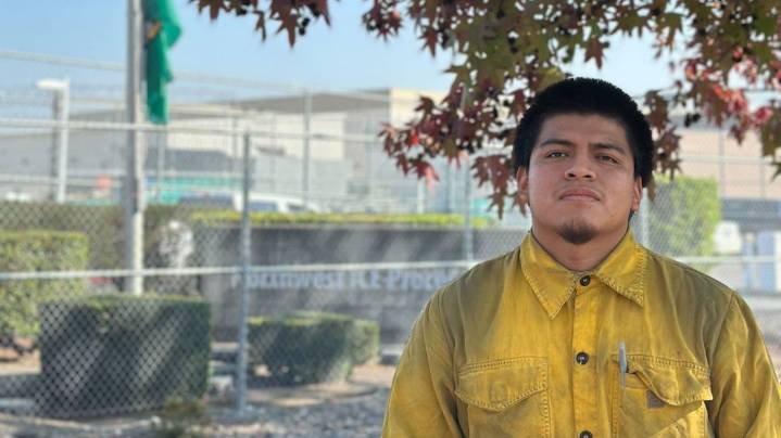 Oregon firefighter released from ICE detention