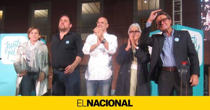 Exmiembros de JxSí recuerdan en un almuerzo la victoria electoral de la coalición independentista de 2015