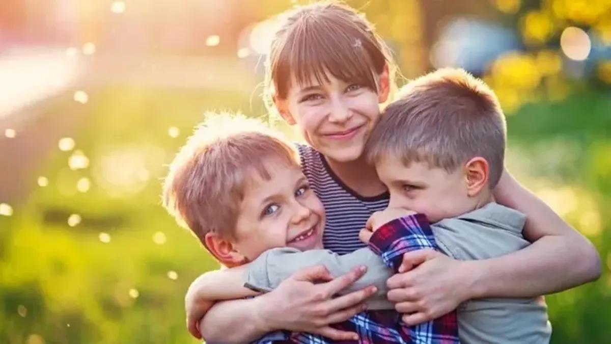 Día Mundial del Hermano/a: ¿Por qué se celebra hoy?