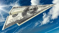 El dólar subió por tercer día consecutivo y cerró la semana muy cerca del techo de la banda
