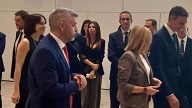 Sánchez acude con la rival socialista de Mazón al acto de aeropuertos en Alicante pero no le invita a él