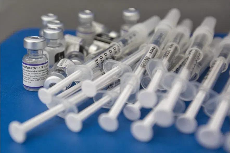 Sask keeps COVID-19 vaccines free this fall, unlike Alberta and Quebec