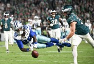Eagles derrotan a Cowboys en un accidentado y vibrante inicio de temporada