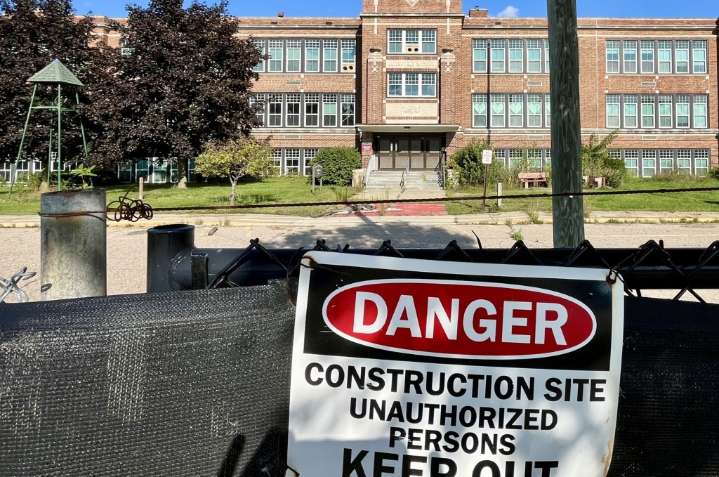 Roosevelt Elementary possible abatement increases to be discussed at tonight’s board meeting