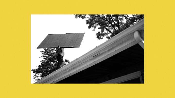 Talking to a door-to-door solar sales rep? Beware of these red flags.