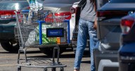 CBS News poll finds Americans describe "uncertain" economy as its ratings tick slightly back down