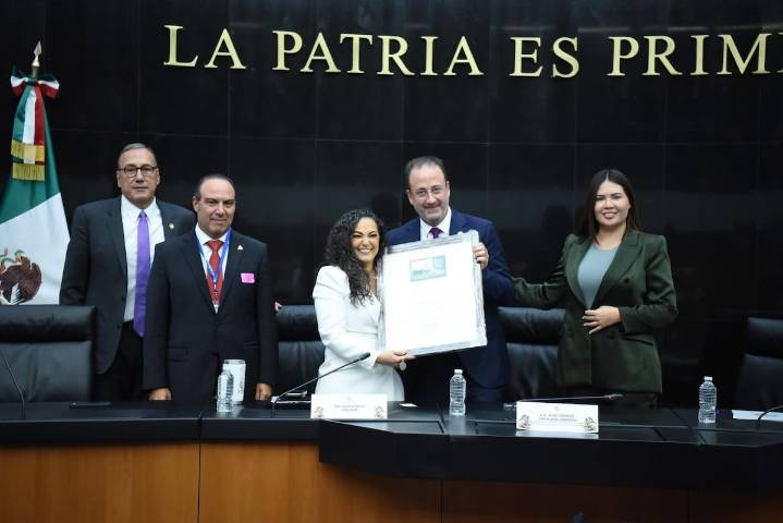 Olga Sosa encabezó el diálogo sobre el sistema aduanal en México