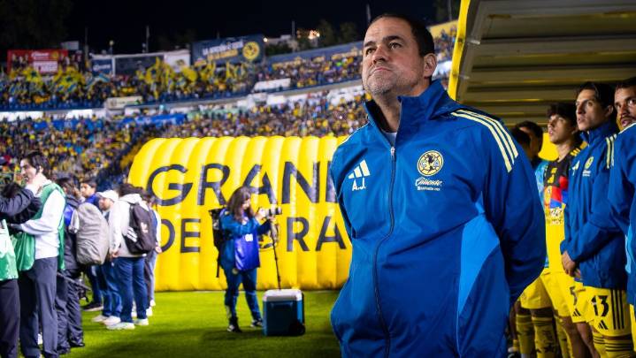 André Jardine y Gabriel Milito reaccionan a la victoria de Chivas sobre América en el Clásico de la Liga MX