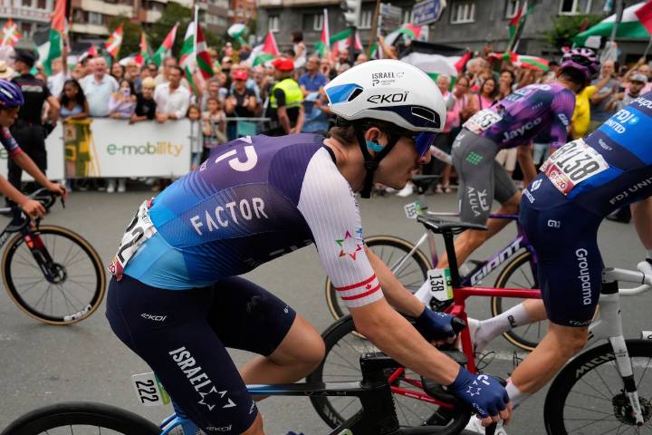 Montreal protest group asks mayor to exclude Israel cycling team from Grand Prix