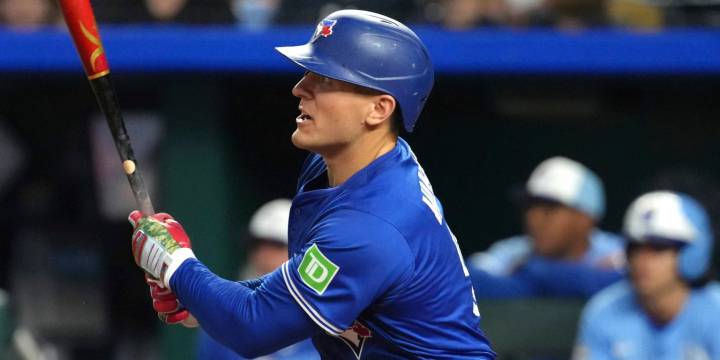 Daulton Varsho homers in Blue Jays' loss to Royals