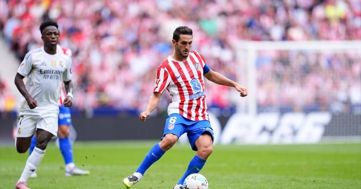 Los árbitros admiten que Koke no debió jugar ante el Real Madrid, pero niegan errores en el derbi