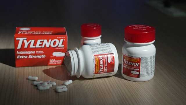 Mass. parents, doctors push back on Trump's claims Tylenol linked to autism