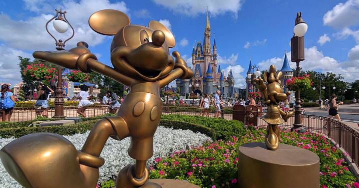 Disney World 'empty' as holidaymakers shun much