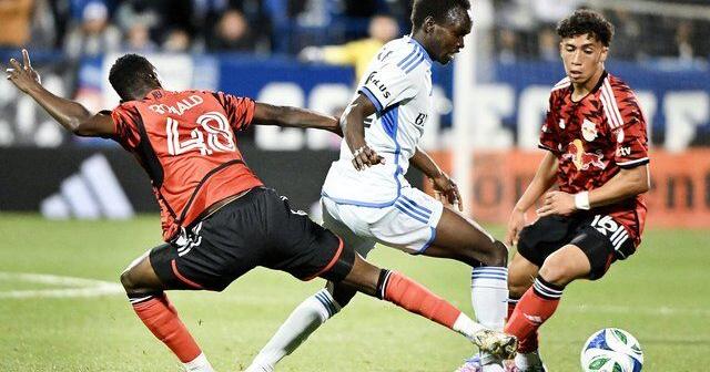 Red Bulls score twice in first half to charge past CF Montreal 2